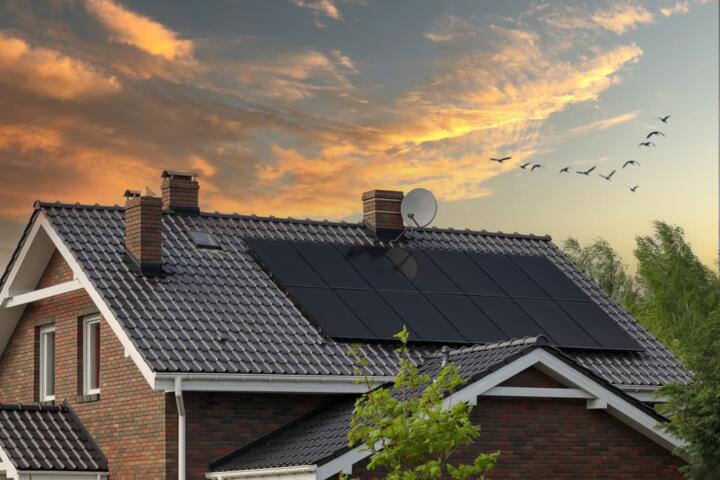 Why Energy Budgeting Shapes Off-Grid Life