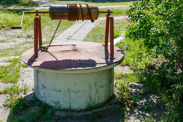 Drilling a Private Well: Costs, Depth, and Water Quality Testing